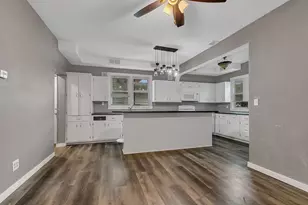 1324 1st St N, Saint Cloud, MN 56303 - Photo 1