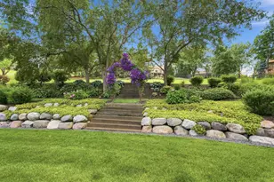 5025 W 94th St, Bloomington, MN 55437 - Photo 9