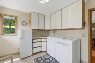 5025 W 94th St, Bloomington, MN 55437 - Photo 41