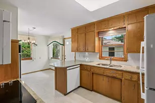 2163 29th Ave NW, New Brighton, MN 55112 - Photo 9