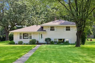 2163 29th Ave NW, New Brighton, MN 55112 - Photo 3