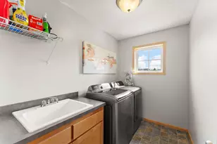2880 Liberty Trail, Woodbury, MN 55129 - Photo 15
