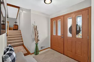 4409 Flag Ave N, New Hope, MN 55428 - Photo 5