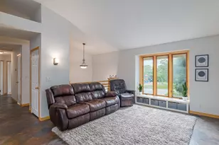 2840 Mayflower Ave, Minnetonka, MN 55305 - Photo 3