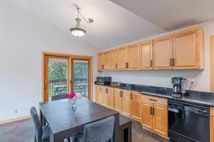 2840 Mayflower Ave, Minnetonka, MN 55305 - Photo 9