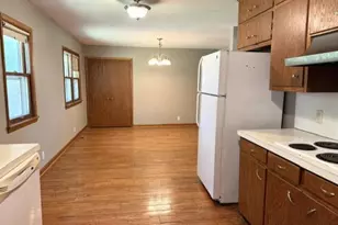 154 George Ave E, Winsted, MN 55395 - Photo 3