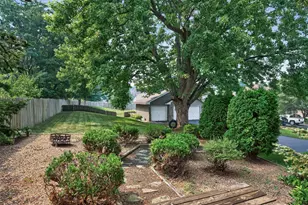 12628 Dutch Ct, Apple Valley, MN 55124 - Photo 33