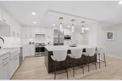 5100 France Avenue S #102, Edina, MN 55410 - Photo 9