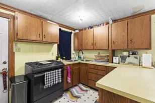 553 Manomin Ave, Saint Paul, MN 55107 - Photo 17