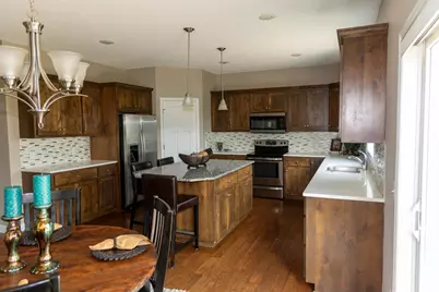 1364 Ridge Lane, Shakopee, MN 55379 - Photo 9