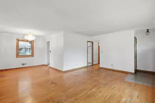 2360 Circle Dr, White Bear Lake, MN 55110 - Photo 3