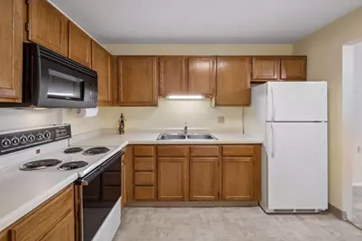 500 County Road B W #235, Roseville, MN 55113 - Photo 13