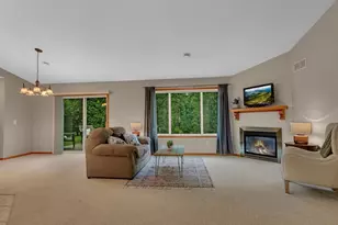 1004 Oak Pond Dr, Sartell, MN 56377 - Photo 5