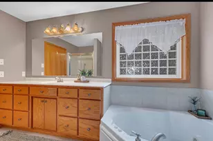 1004 Oak Pond Dr, Sartell, MN 56377 - Photo 15