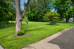 720 22nd St NE, Owatonna, MN 55060 - Photo 3