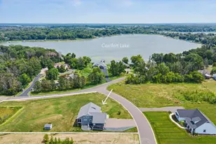 7592 255th St, Wyoming, MN 55092 - Photo 3