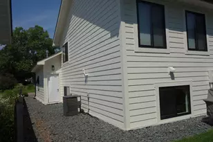 1026 Carrie St, West Saint Paul, MN 55118 - Photo 37