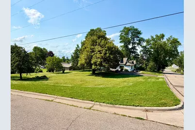 142 Red Wing Avenue S, Red Wing, MN 55066 - Photo 7