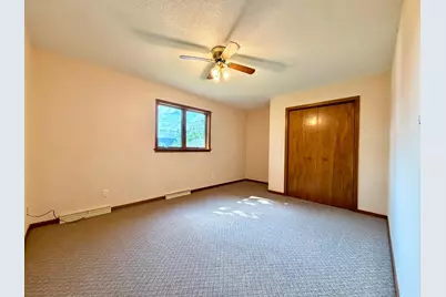142 Red Wing Avenue S, Red Wing, MN 55066 - Photo 25