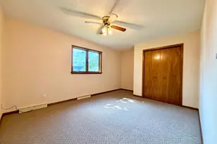 142 Red Wing Ave S, Red Wing, MN 55066 - Photo 25