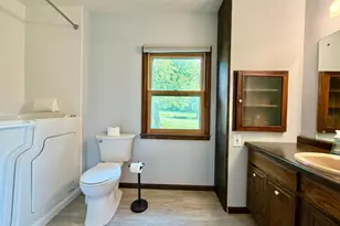 142 Red Wing Ave S, Red Wing, MN 55066 - Photo 21