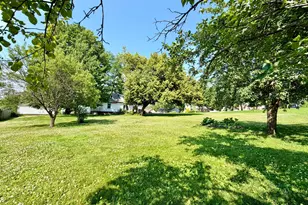 142 Red Wing Ave S, Red Wing, MN 55066 - Photo 5