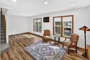 2207 Holloway Ave E, North Saint Paul, MN 55109 - Photo 17