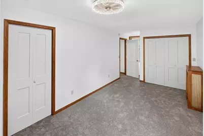 2207 Holloway Avenue E, North Saint Paul, MN 55109 - Photo 33