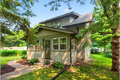 2207 Holloway Avenue E, North Saint Paul, MN 55109 - Photo 5