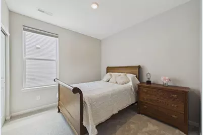 196 Liberty Heights Drive, Chaska, MN 55318 - Photo 19