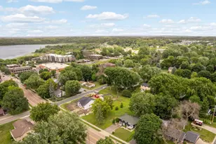 8115 Victoria Dr, Victoria, MN 55386 - Photo 9