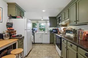 1001 13th St SE, Menomonie, WI 54751 - Photo 3