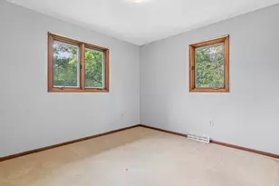5915 Hidden Oaks Cir SE, Prior Lake, MN 55372 - Photo 13