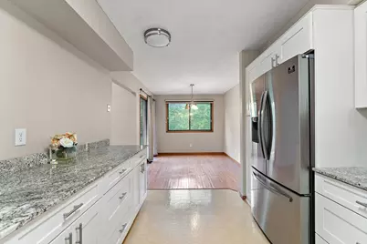 560 Donegal Circle, Shoreview, MN 55126 - Photo 3