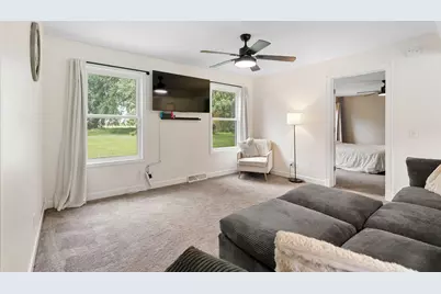 22341 570th Avenue, Austin, MN 55912 - Photo 11