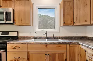 22341 570th Ave, Austin, MN 55912 - Photo 7