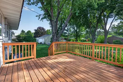5332 Quail Avenue N, Crystal, MN 55429 - Photo 9