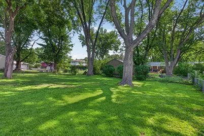 5332 Quail Avenue N, Crystal, MN 55429 - Photo 5