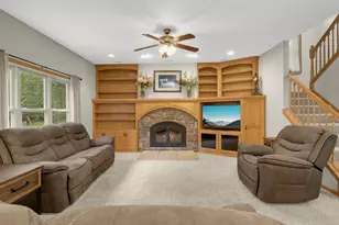 23601 Rockney St NE, Bethel, MN 55005 - Photo 11