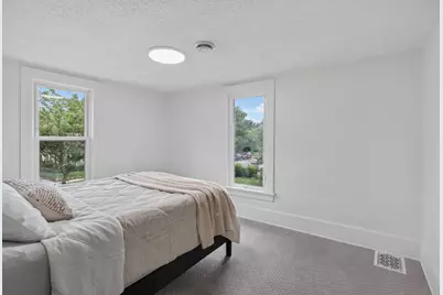 4051 Bryant Avenue N, Minneapolis, MN 55412 - Photo 9