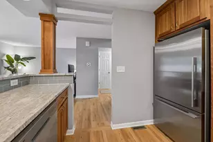 4337 3rd Ave S, Minneapolis, MN 55409 - Photo 17