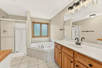 1110 Southern Hills Lane SW, Rochester, MN 55902 - Photo 31