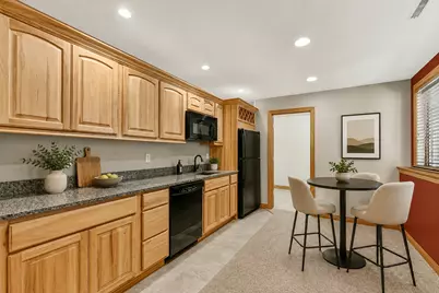 1110 Southern Hills Lane SW, Rochester, MN 55902 - Photo 45