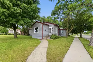 901 31st Ave N, Saint Cloud, MN 56303 - Photo 1