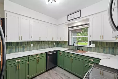 901 31st Avenue N, Saint Cloud, MN 56303 - Photo 11