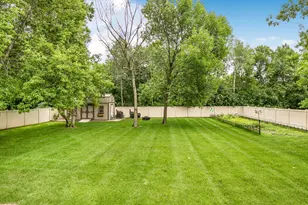 2165 Mill Pond Dr, Saint Cloud, MN 56303 - Photo 43