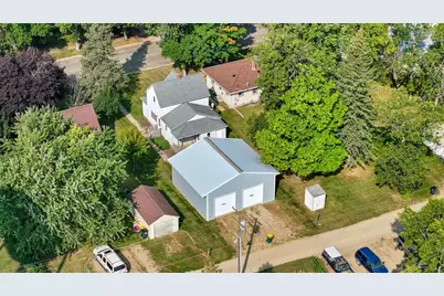 418 N Hubert Street, Ivanhoe, MN 56142 - Photo 3