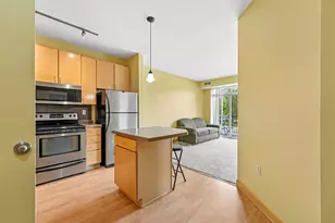 2600 University Ave SE, Minneapolis, MN 55414 - Photo 3