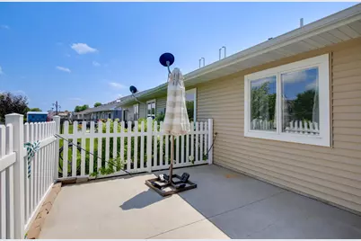 3498 Cambridge Place, River Falls, WI 54022 - Photo 35
