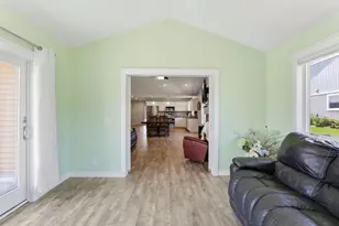 3498 Cambridge Pl, River Falls, WI 54022 - Photo 15